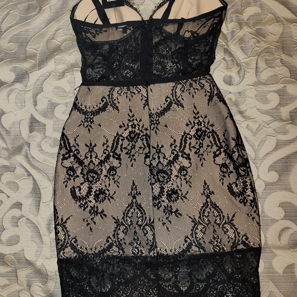 Lace and bandage dress, size L - Picture 8 of 9
